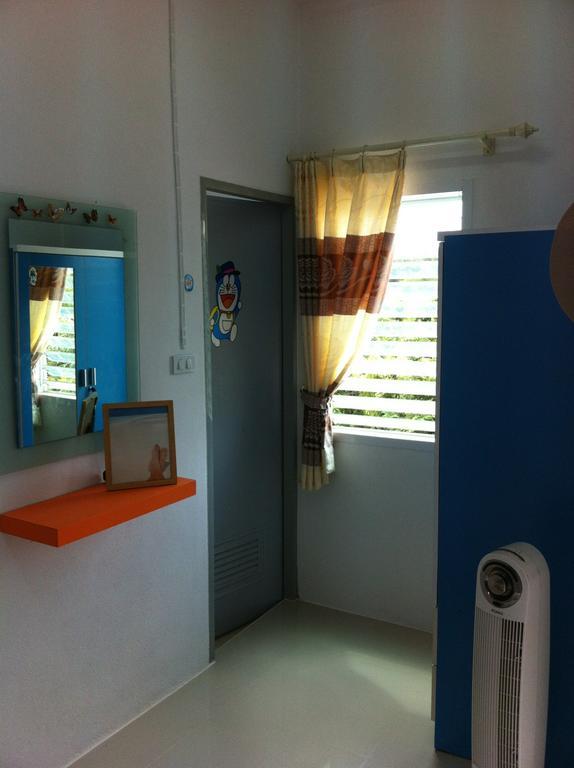 Lemon Tree Motel Surat Thani Exterior photo